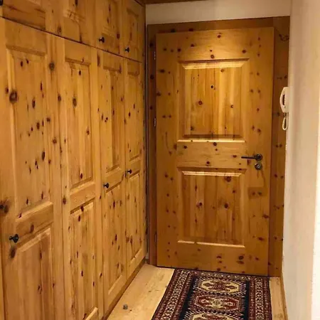 Daire Space For A Couple On Of The World Samedan